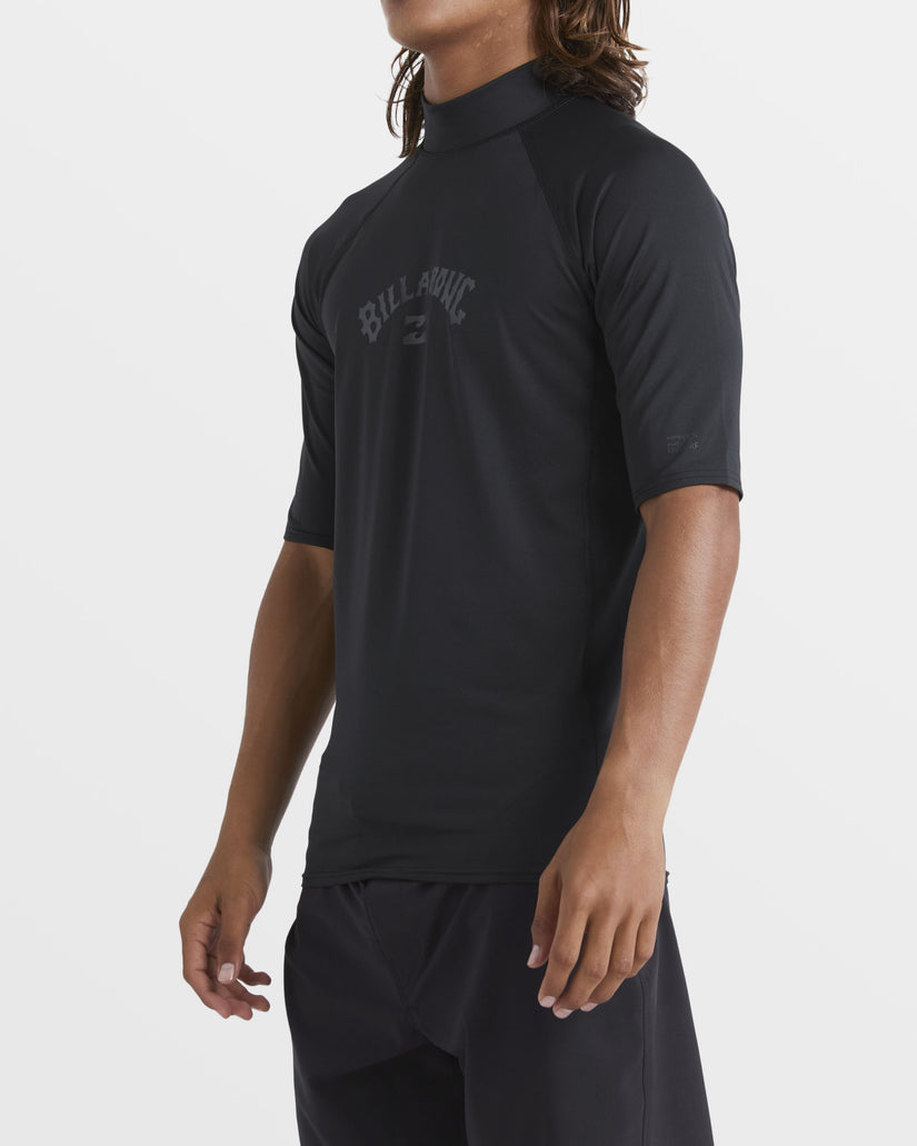 Arch Performance Fit Short Sleeve Rashguard - Black