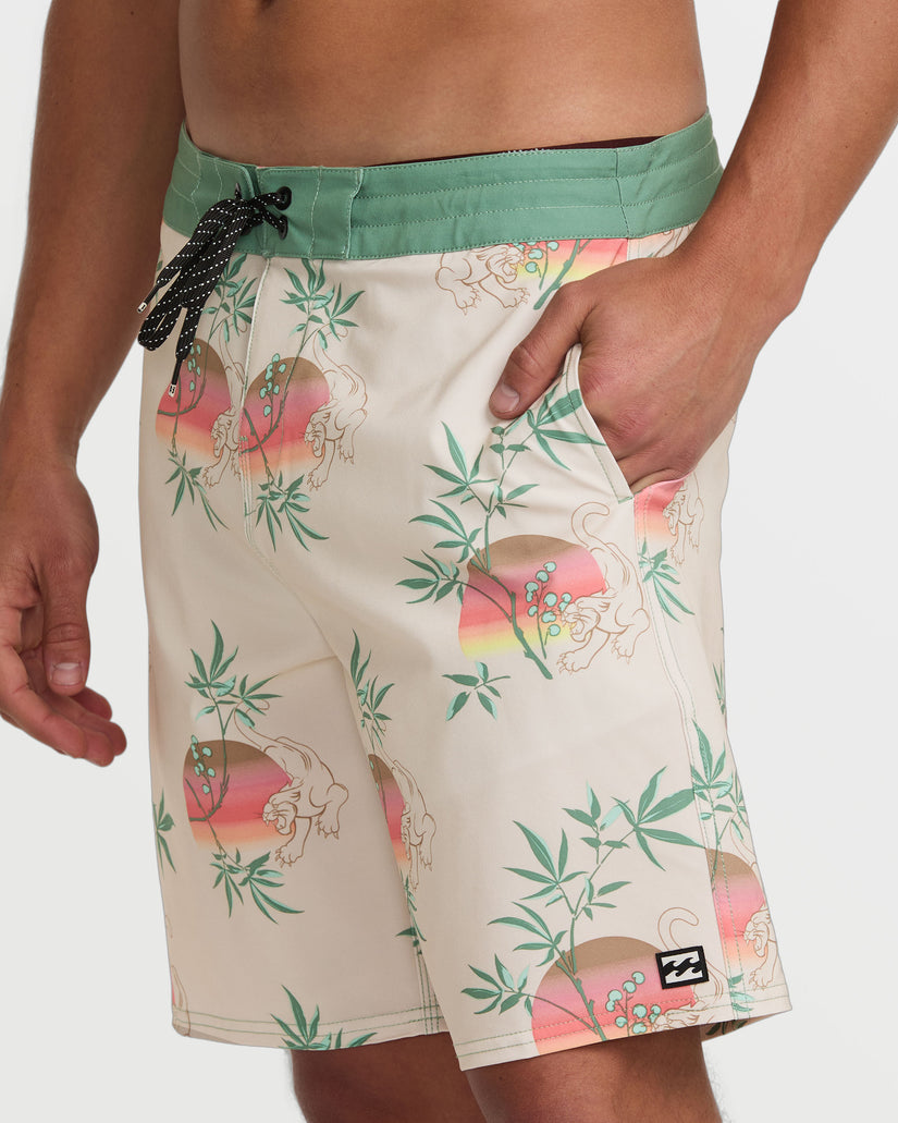 Sundays Lo Tide 18.5" Boardshorts - Desert Sand