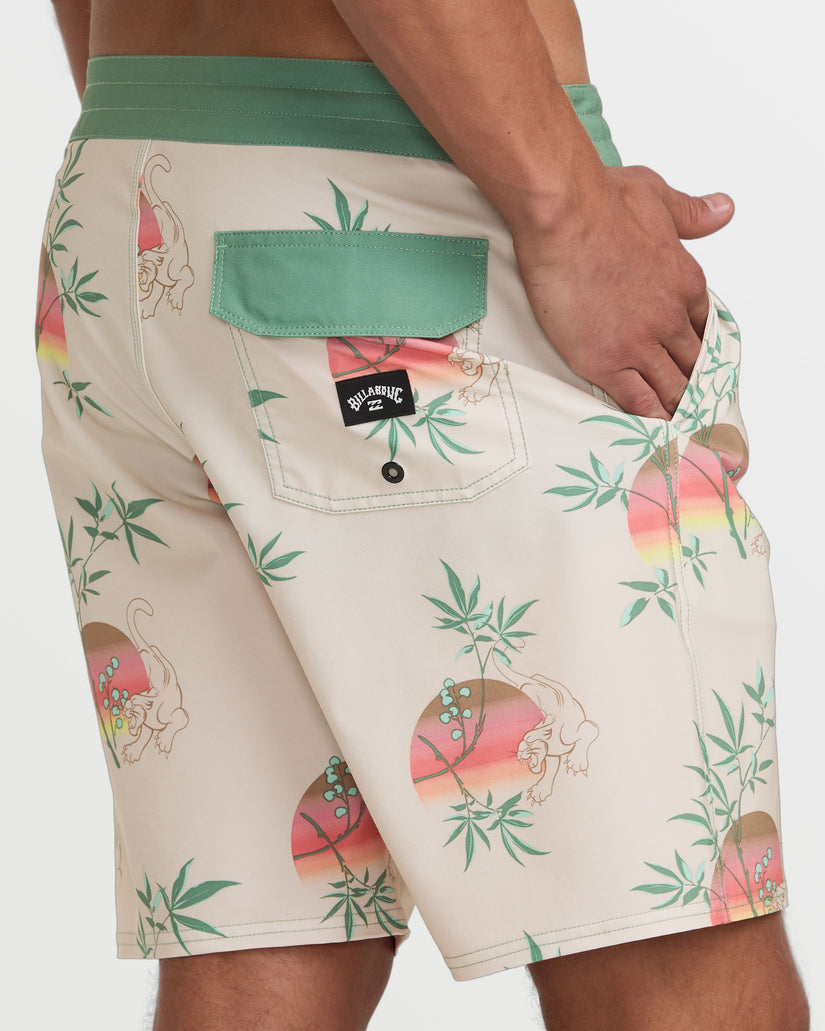 Sundays Lo Tide 18.5" Boardshorts - Desert Sand