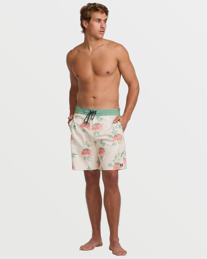 Sundays Lo Tide 18.5" Boardshorts - Desert Sand