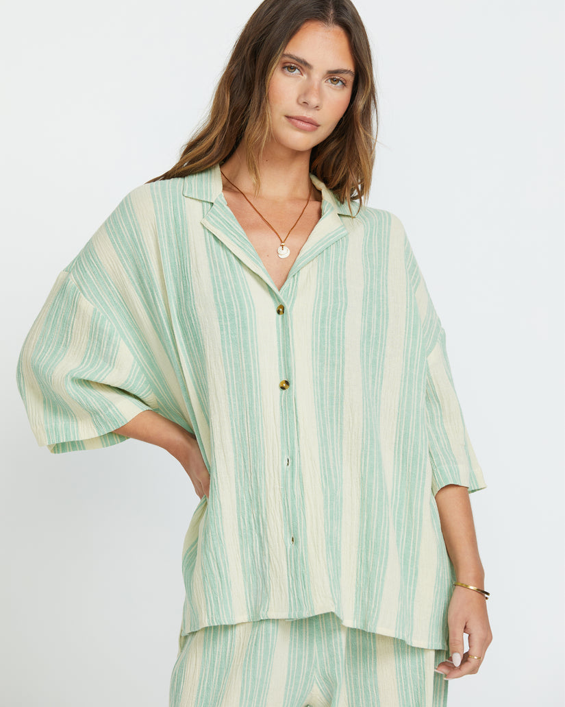 Beach Side Short Sleeve Shirt - Island Green