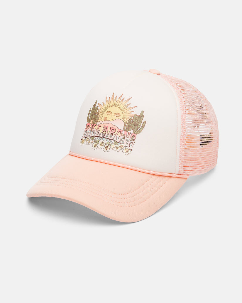 Across Waves Hat - Soft Peach