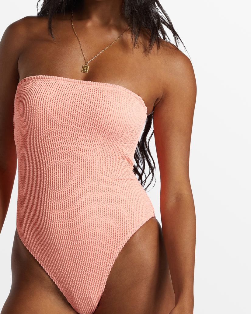 Summer High Tully One-Piece Swimsuit - Peach Tart