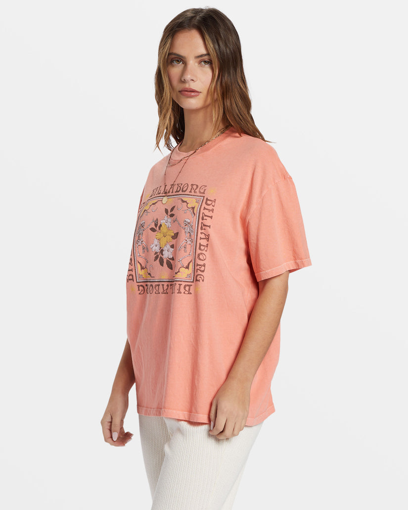 Wild West Side T-Shirt - Peach Out