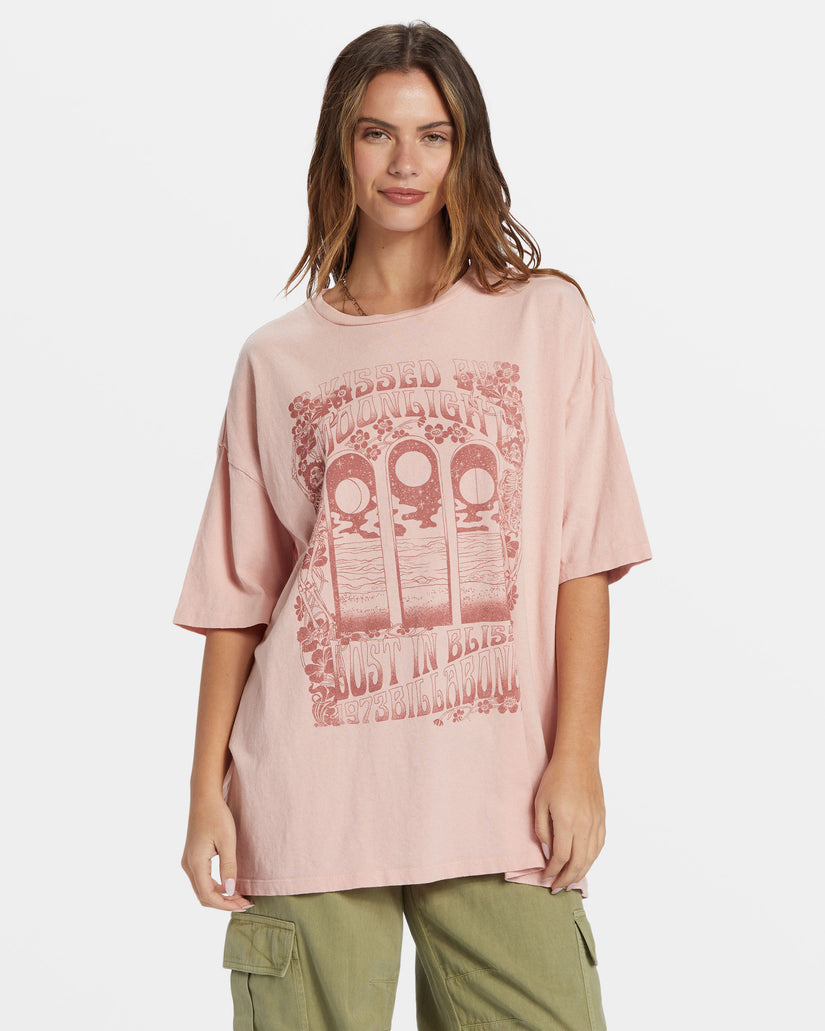 Moon Kiss T-Shirt - Dusty Peach