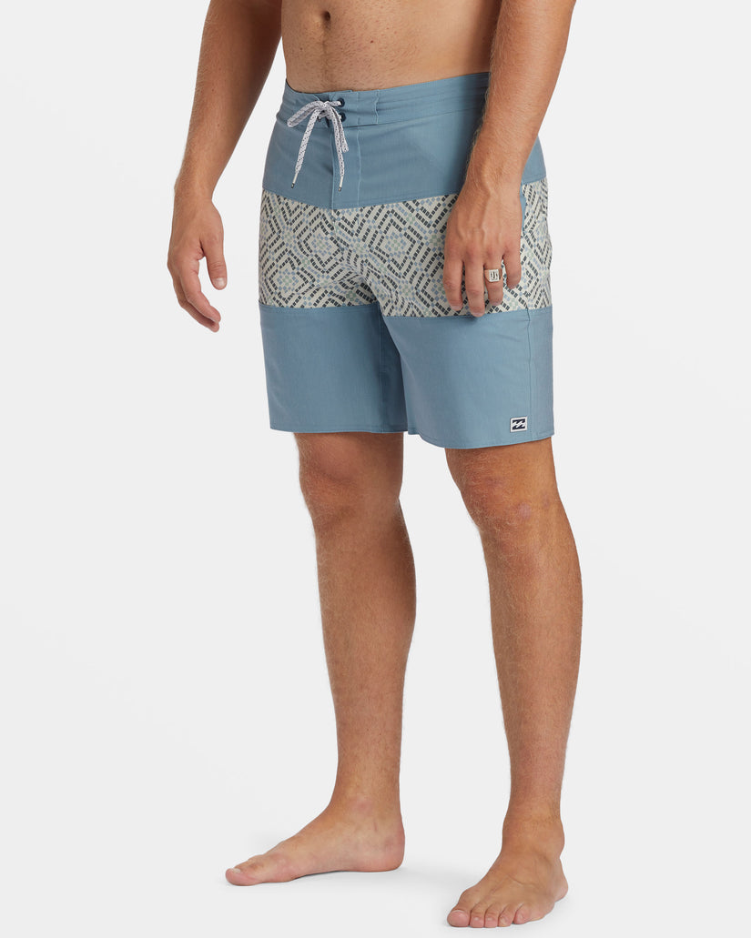 Tribong Lo Tide 19" Boardshorts - Blue Wash