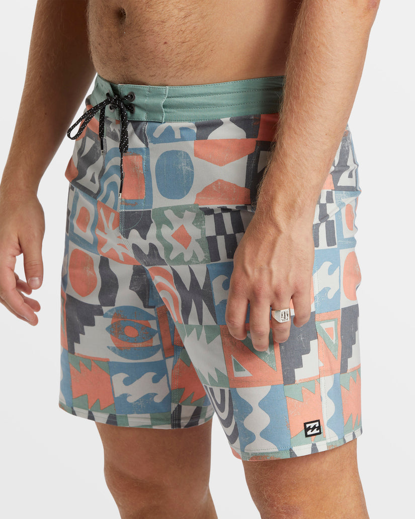 Sundays Lo Tide 19" Boardshorts - Washed Blue