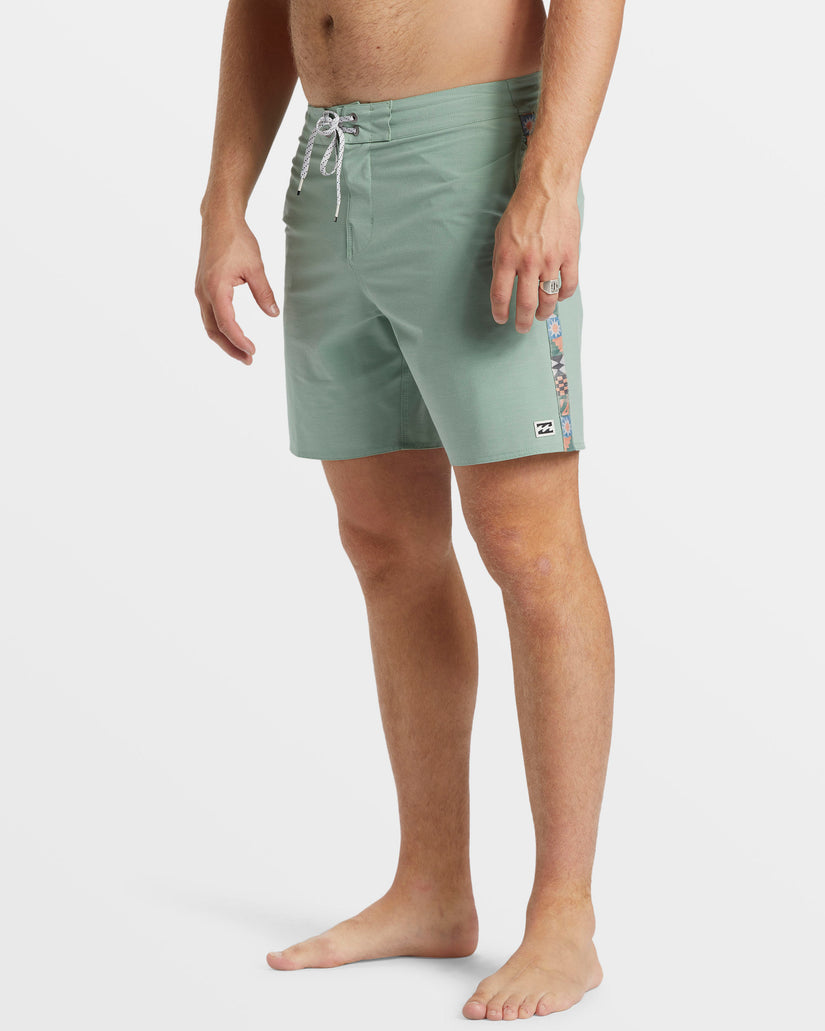 D Bah Lo Tide 18" Boardshorts - Sage