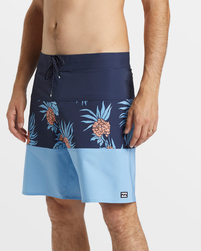 Tribong Pro 18" Boardshorts - Blue Wash