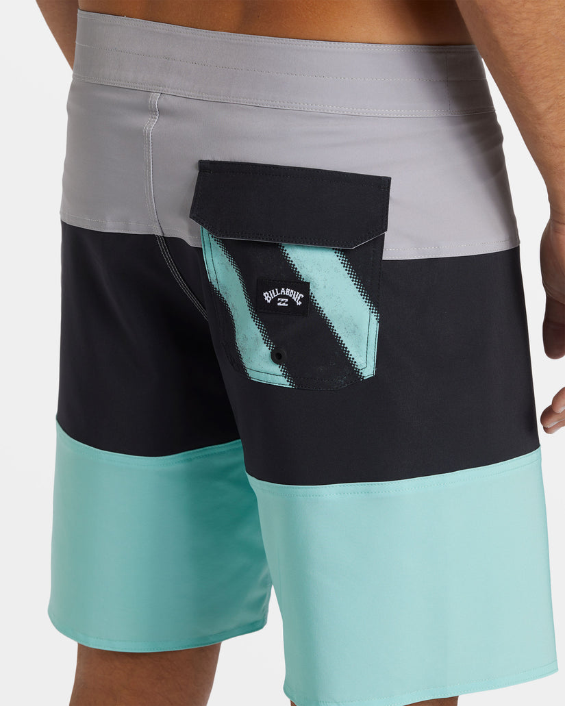 Tribong Pro 18" Boardshorts - Night