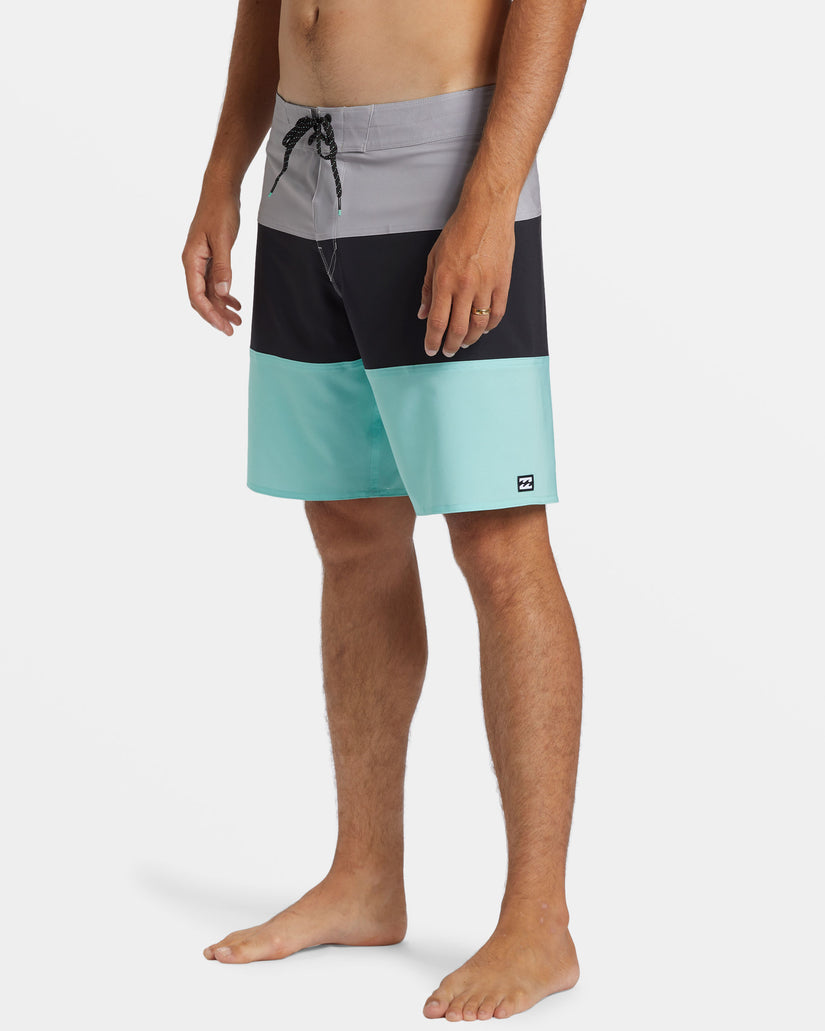 Tribong Pro 18" Boardshorts - Night