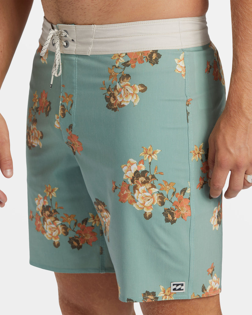 Sundays Pro 19" Boardshorts - Sage