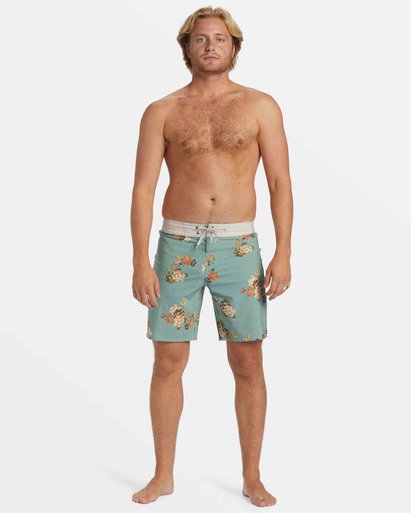 Sundays Pro 19" Boardshorts - Sage