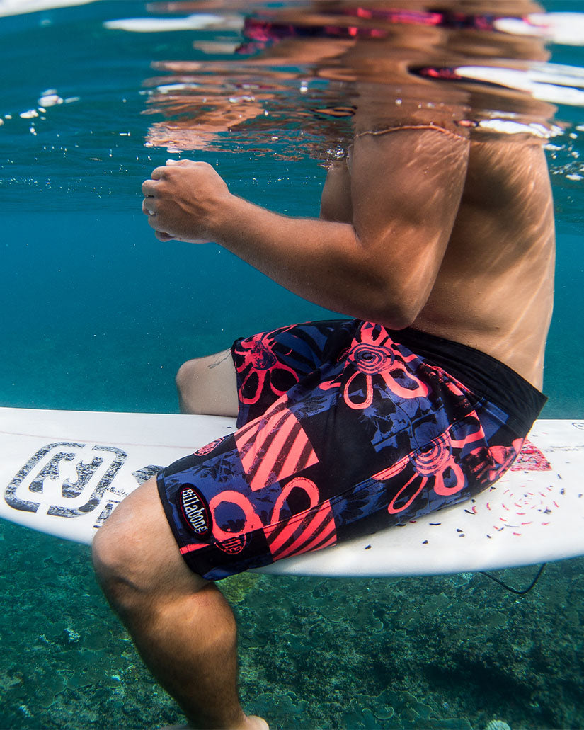 Sundays Pro 19" Boardshorts - Washed Royal