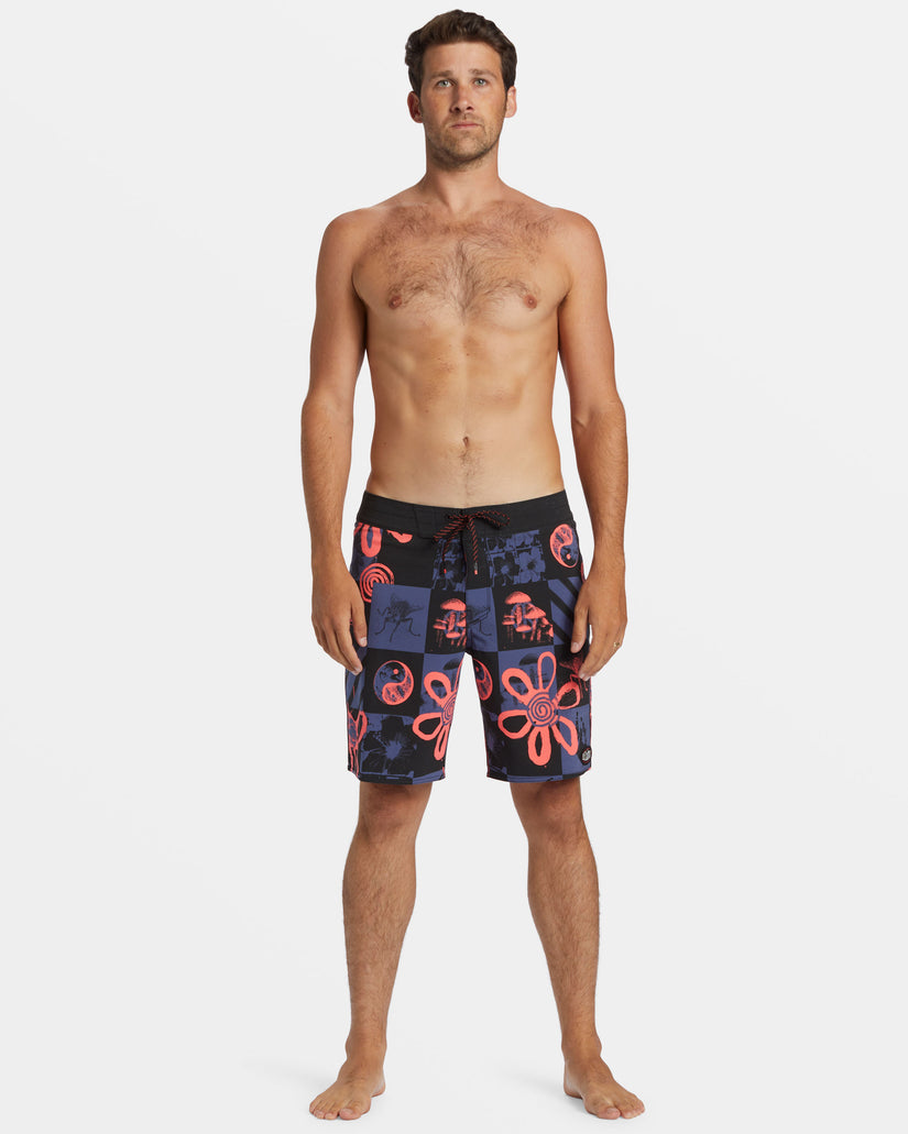 Sundays Pro 19" Boardshorts - Washed Royal