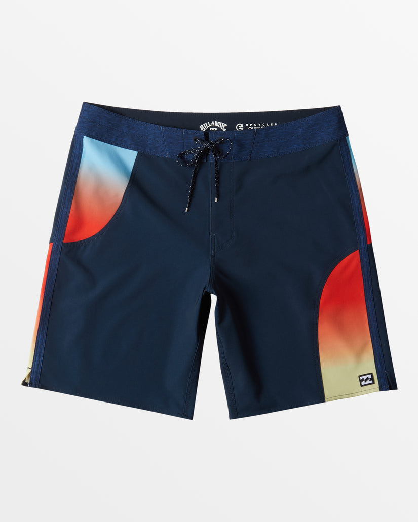 Cylinders Pro 19" Boardshorts - Dark Blue