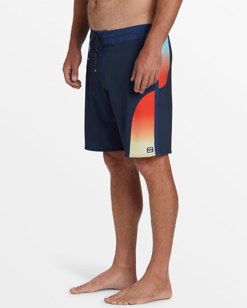 Cylinders Pro 19" Boardshorts - Dark Blue