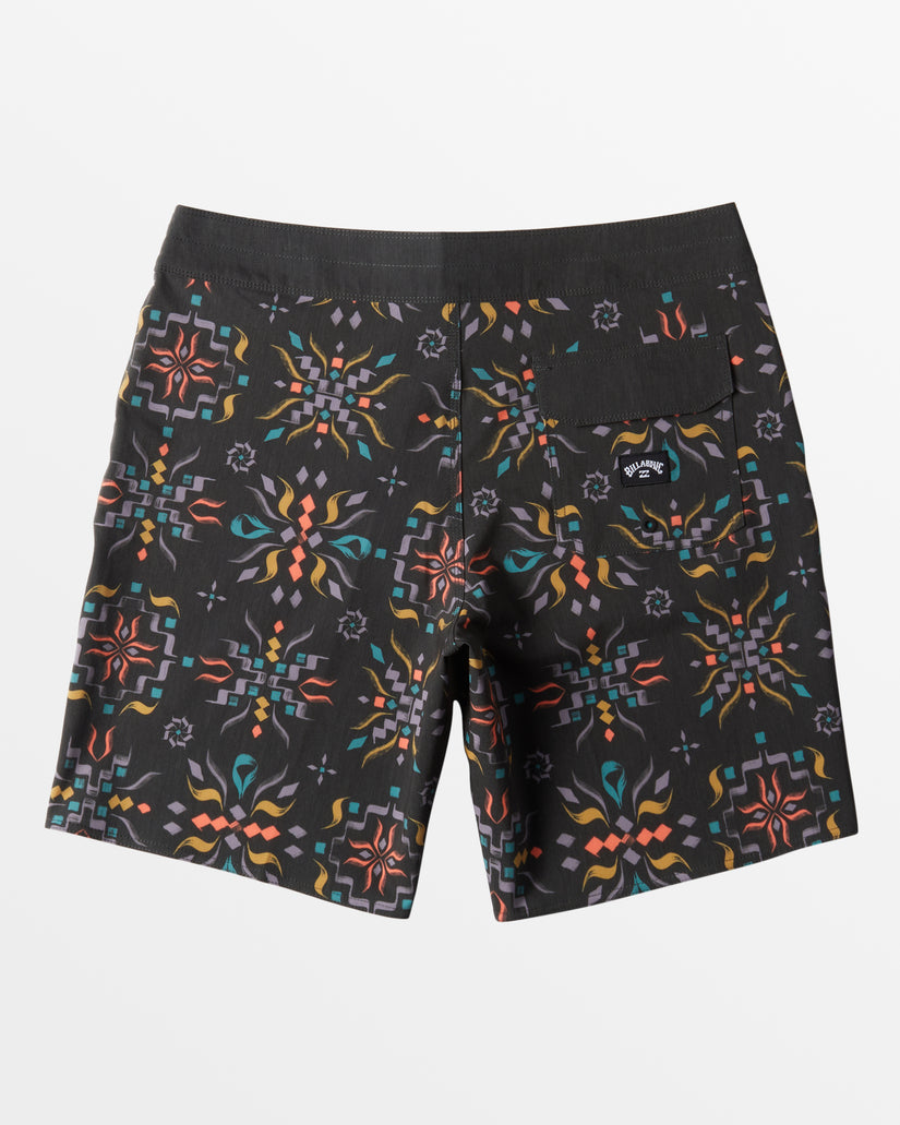 Good Times Pro 18" Boardshorts - Black Multi