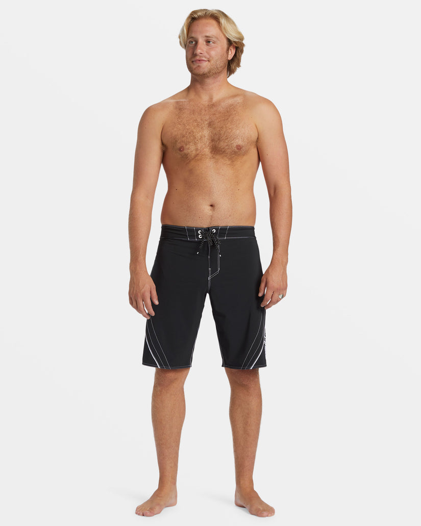 Fluid 2K Pro Performance 21" Boardshorts - Black