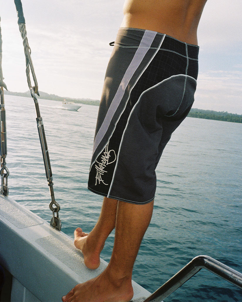 Fluid 2K Pro Performance 21" Boardshorts - Raven