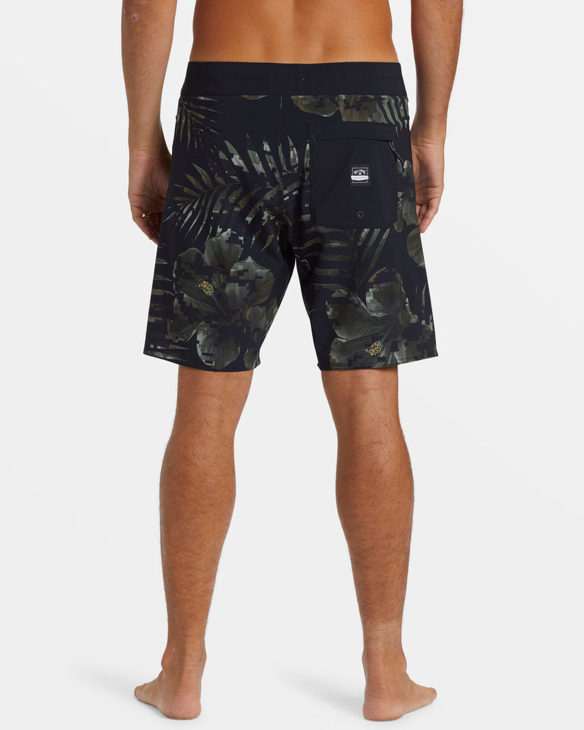 Pupukea Camo Airlite Performance 19" Boardshorts - Camo