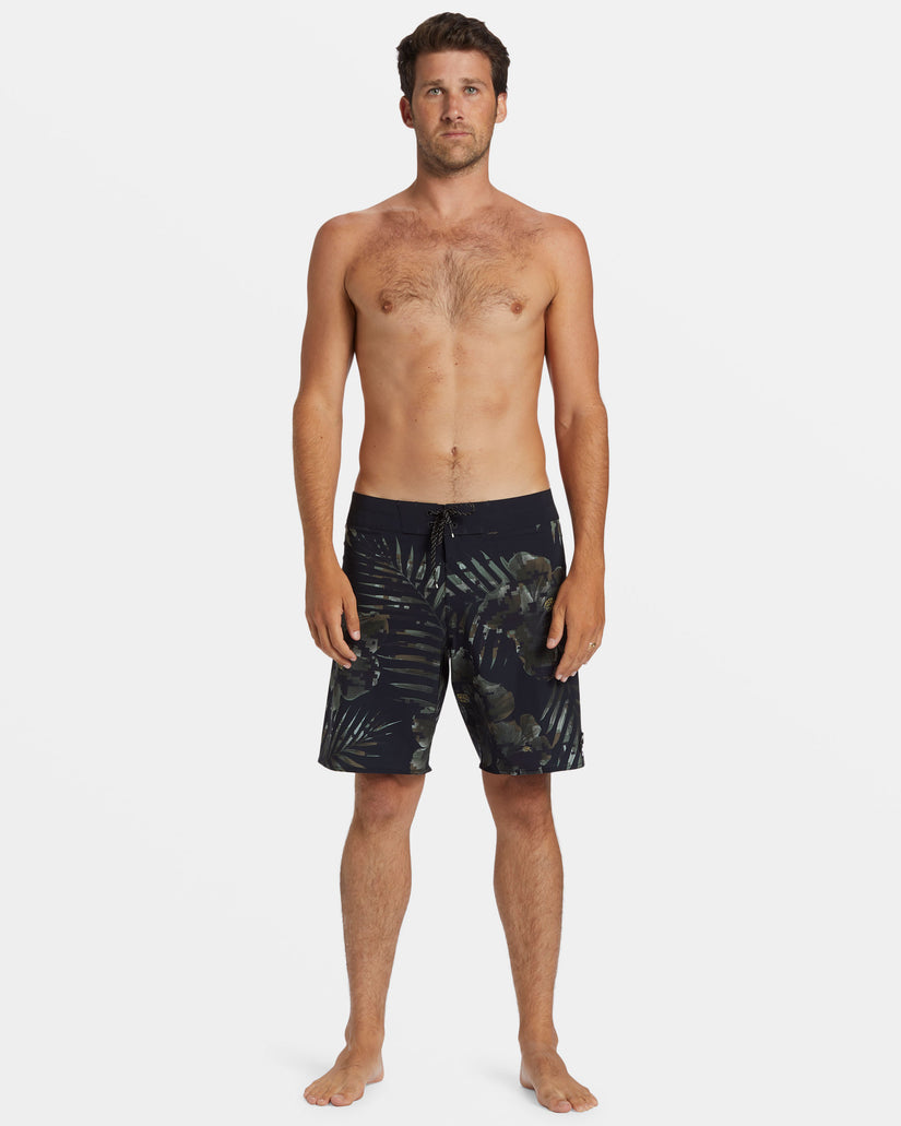 Pupukea Camo Airlite Performance 19" Boardshorts - Camo