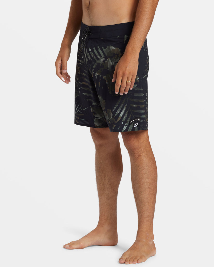 Pupukea Camo Airlite Performance 19" Boardshorts - Camo