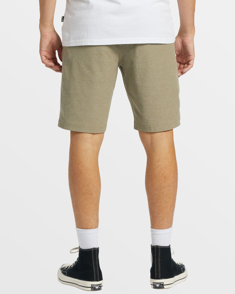 Crossfire 21" Hybrid Submersible Shorts - Khaki