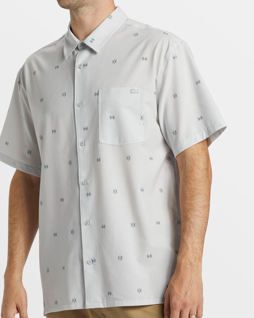 A/Div Surftrek Trail Short Sleeve Shirt - Silver