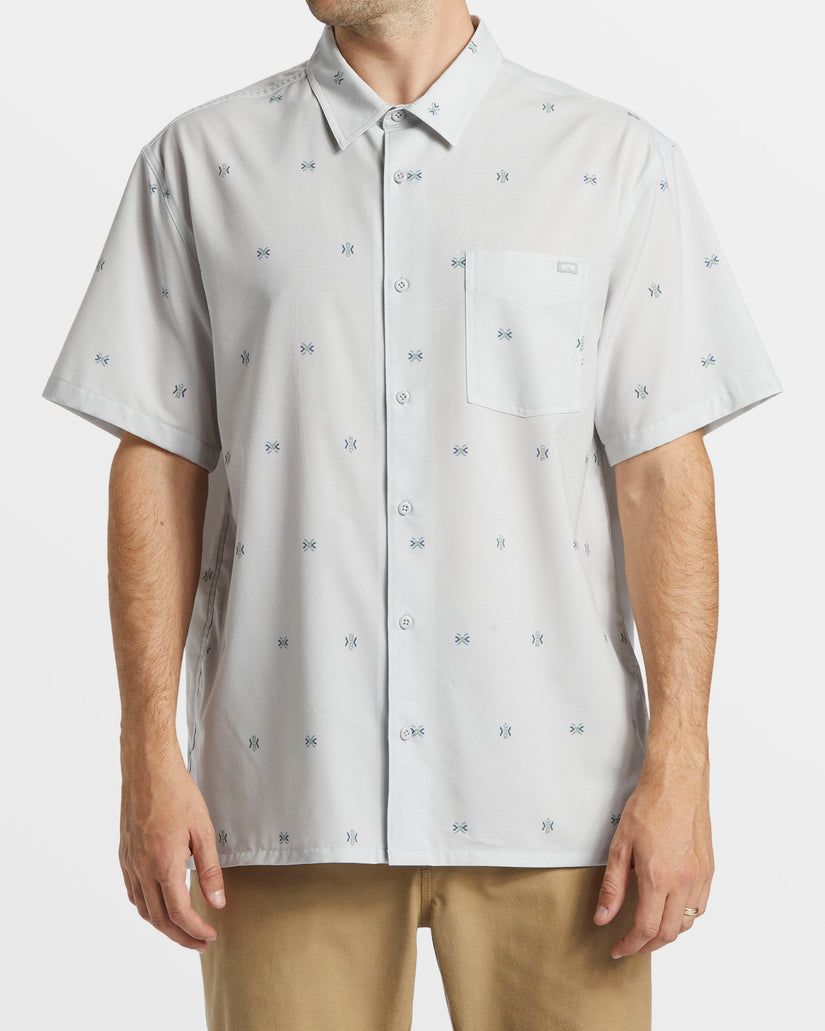 A/Div Surftrek Trail Short Sleeve Shirt - Silver