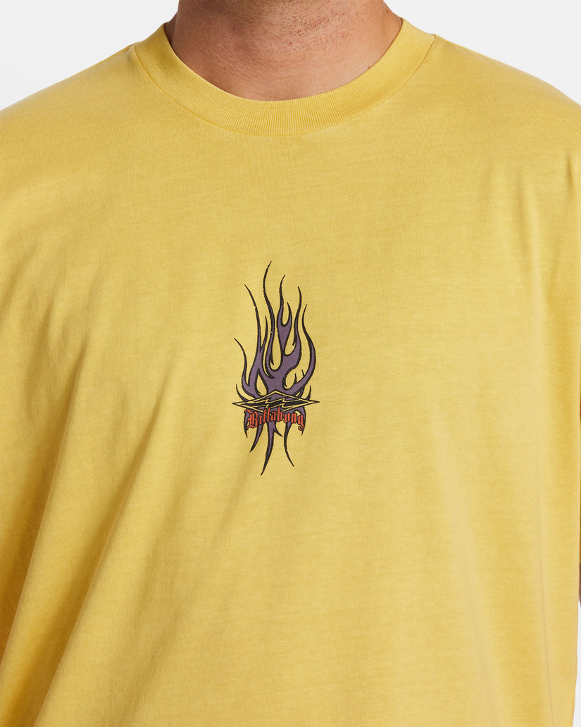 Dagger T-Shirt - Sunny