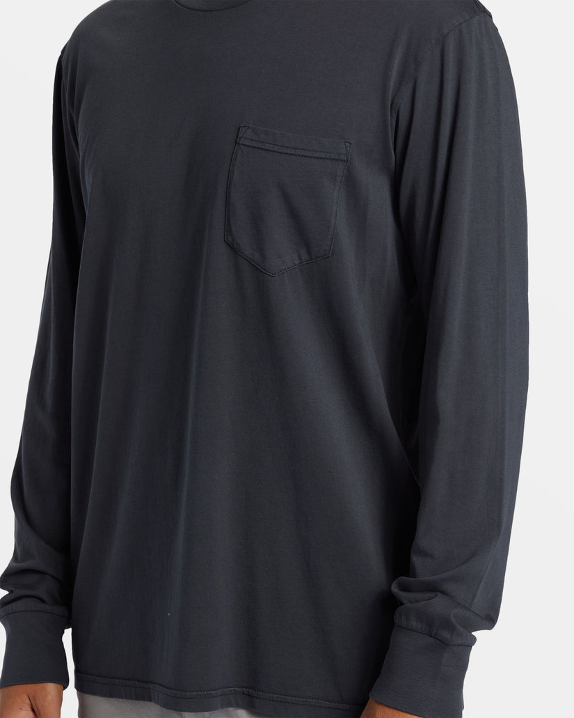 Essential Long Sleeve T-shirt - Black