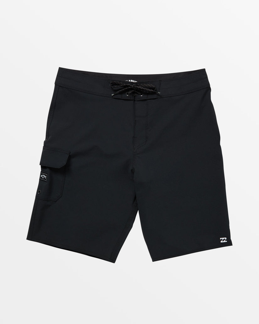 Solid 20" Boardshorts - Black